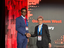 Dr. Sims receives the 2022 IBM–SPIE Faculty Accelerator Award at SPIE Photonics West in San Francisco (January 2023), presented by Dr. Halina Rubinsztein-Dunlop.