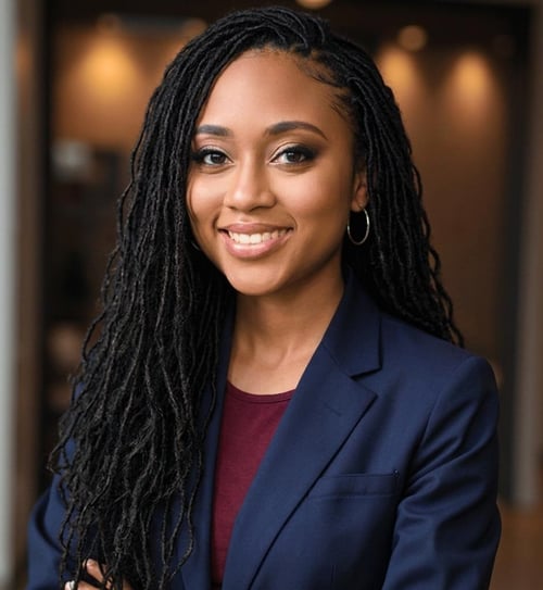 Shamaria Simmons Headshot2