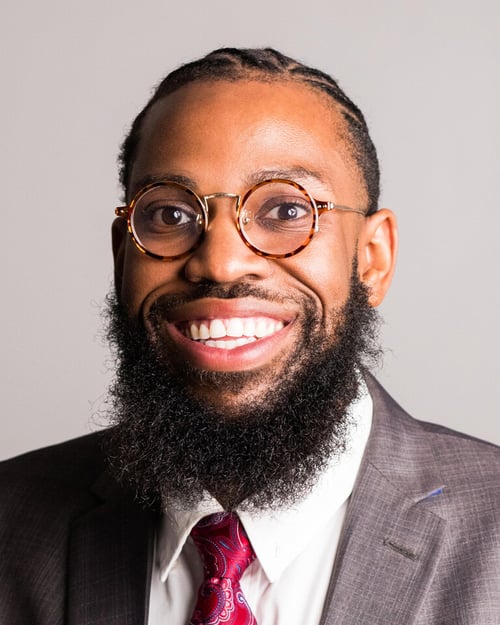 headshot-darrius-pearson