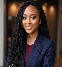 Headshot of Shamaria Simmons