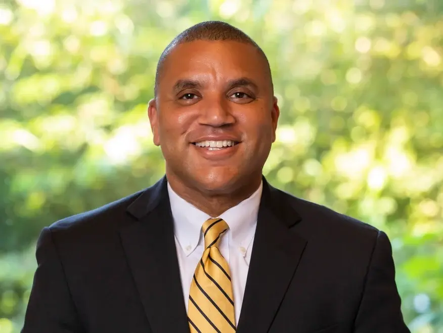 Rev. Dr. Jason Curry portrait